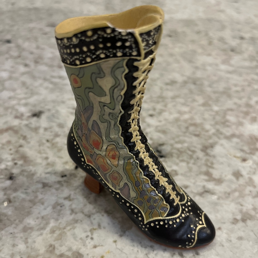 Just The Right Shoe ‘Deco Boot’ Item 1998 item 25015